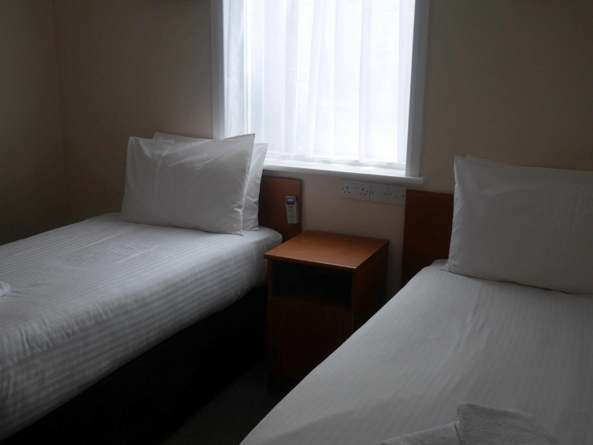 Sk Heathrow Hotel Hayes  Eksteriør billede