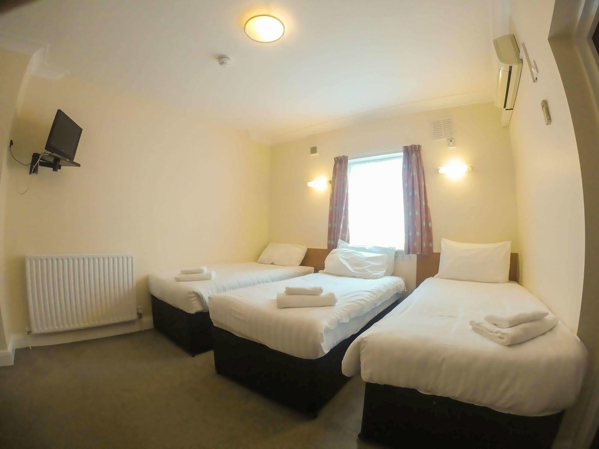 Sk Heathrow Hotel Hayes  Eksteriør billede