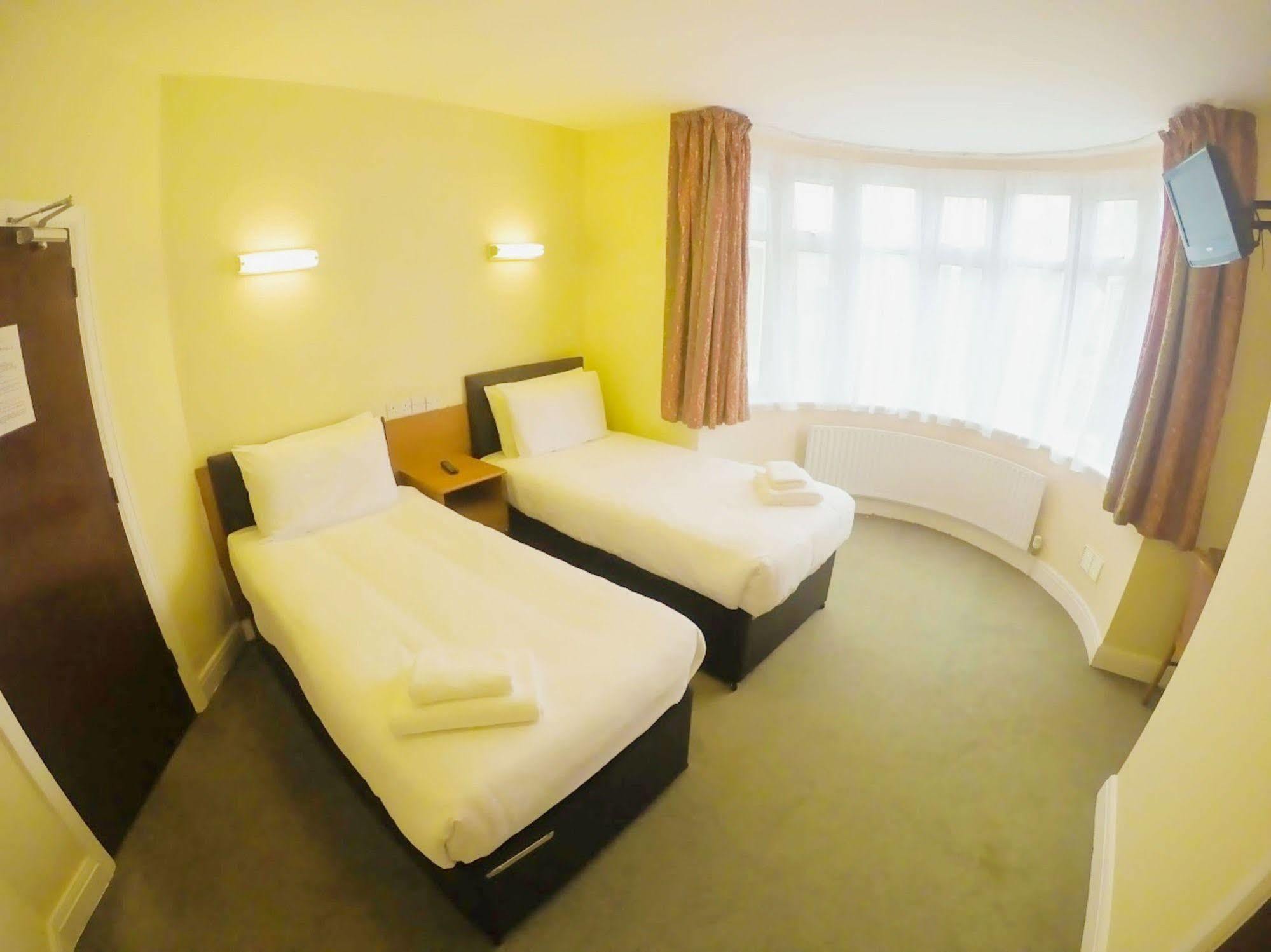 Sk Heathrow Hotel Hayes  Eksteriør billede